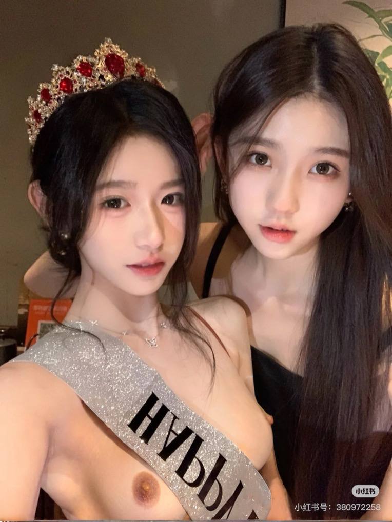 网红 花碎花 高倩 原图去衣 20P-秘密图库